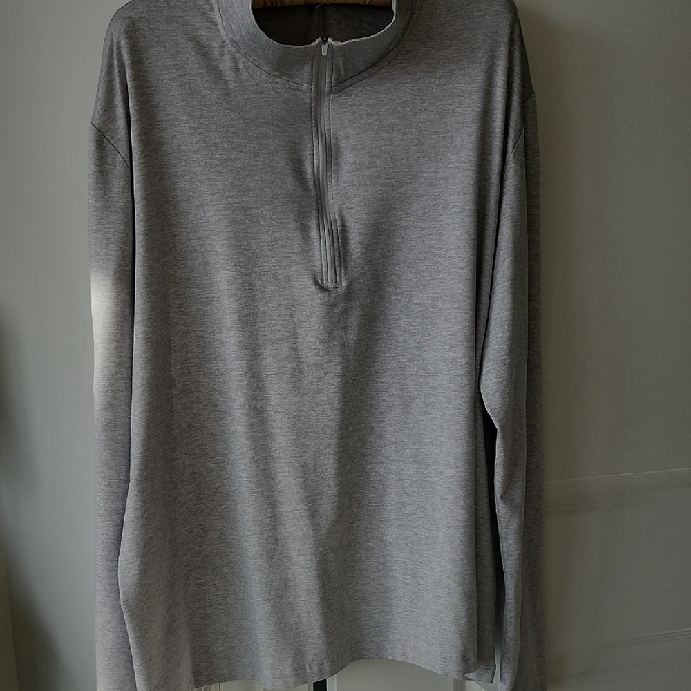 ALO Yoga Gray Long Sleeve Tee